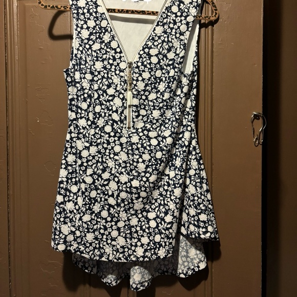 Papillon floral shirt - Picture 1 of 1